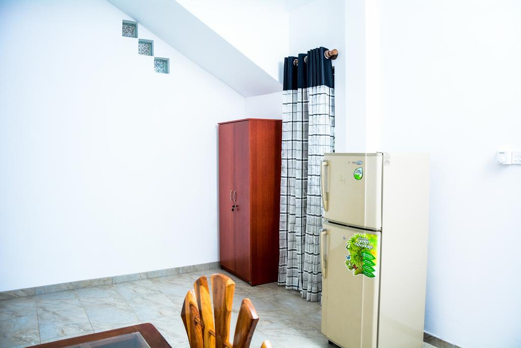Villa Shanaya Hikkaduwa Esterno foto